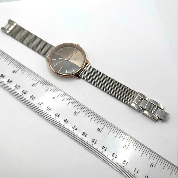 Silver & Gold Men's Nine West Watch - Picture 4 of 5